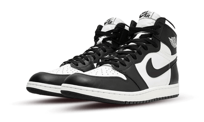 J1 - RETRO HIGH BLACK WHITE