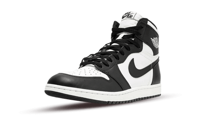 J1 - RETRO HIGH BLACK WHITE