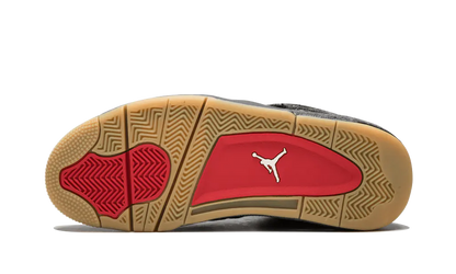 J4 - RETRO BLACK LEVIS