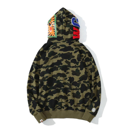 BAPE